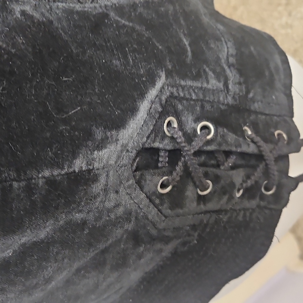 Free Peopke Black Velvet Jacket - Picture 6 of 14